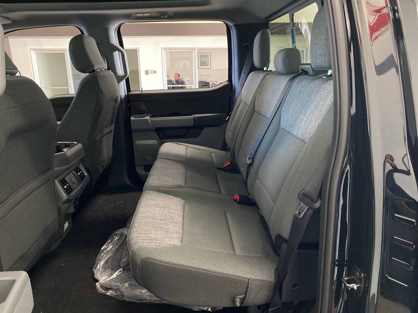 New 2026 Ford F250 4x4 Crew Cab Super Duty image 16