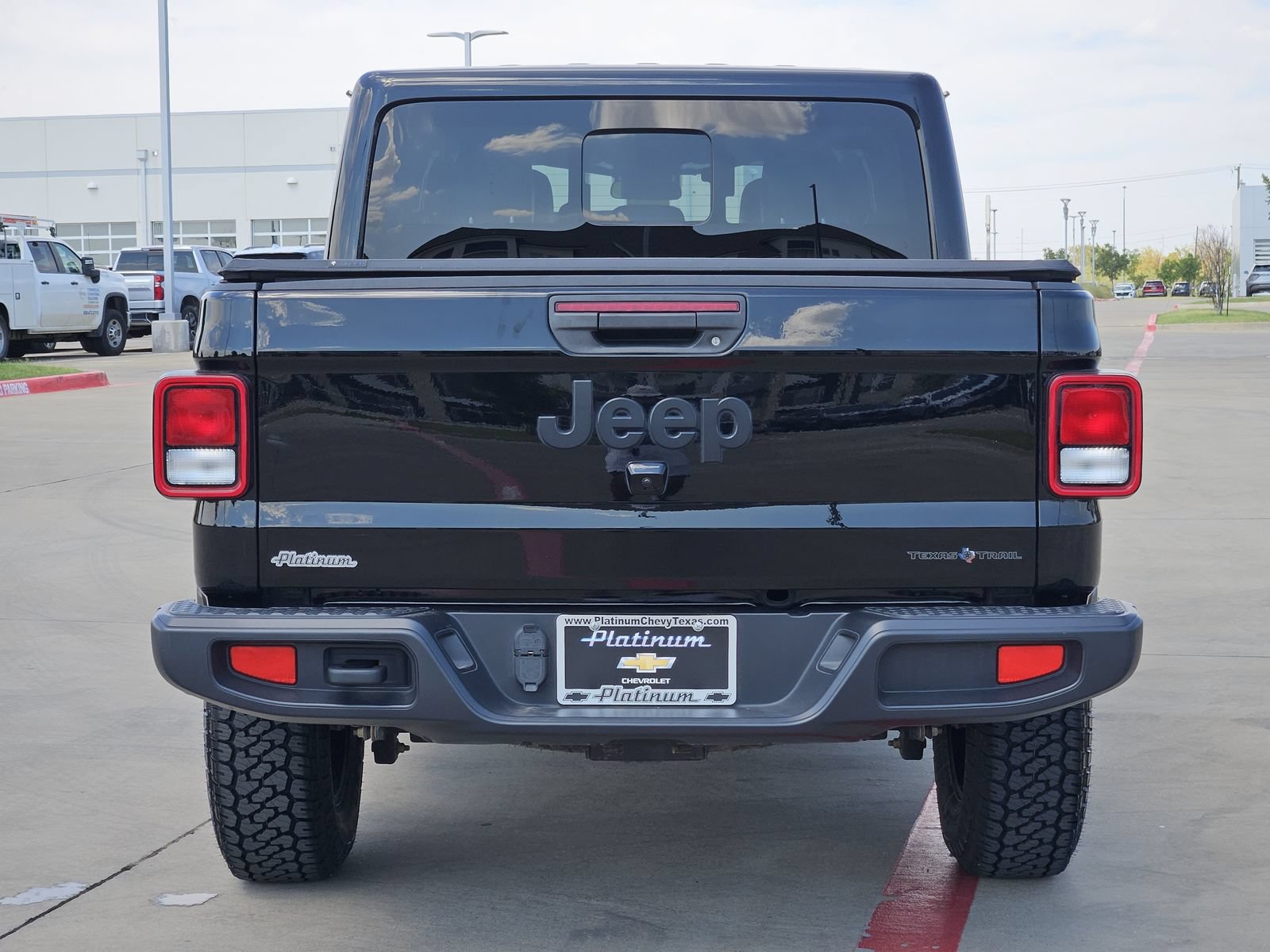 Used 2024 Jeep Gladiator Sport AWD/4WD image 8