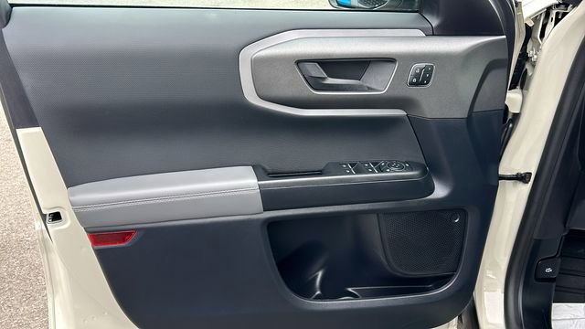 Used 2025 Ford Bronco Sport Badlands image 16