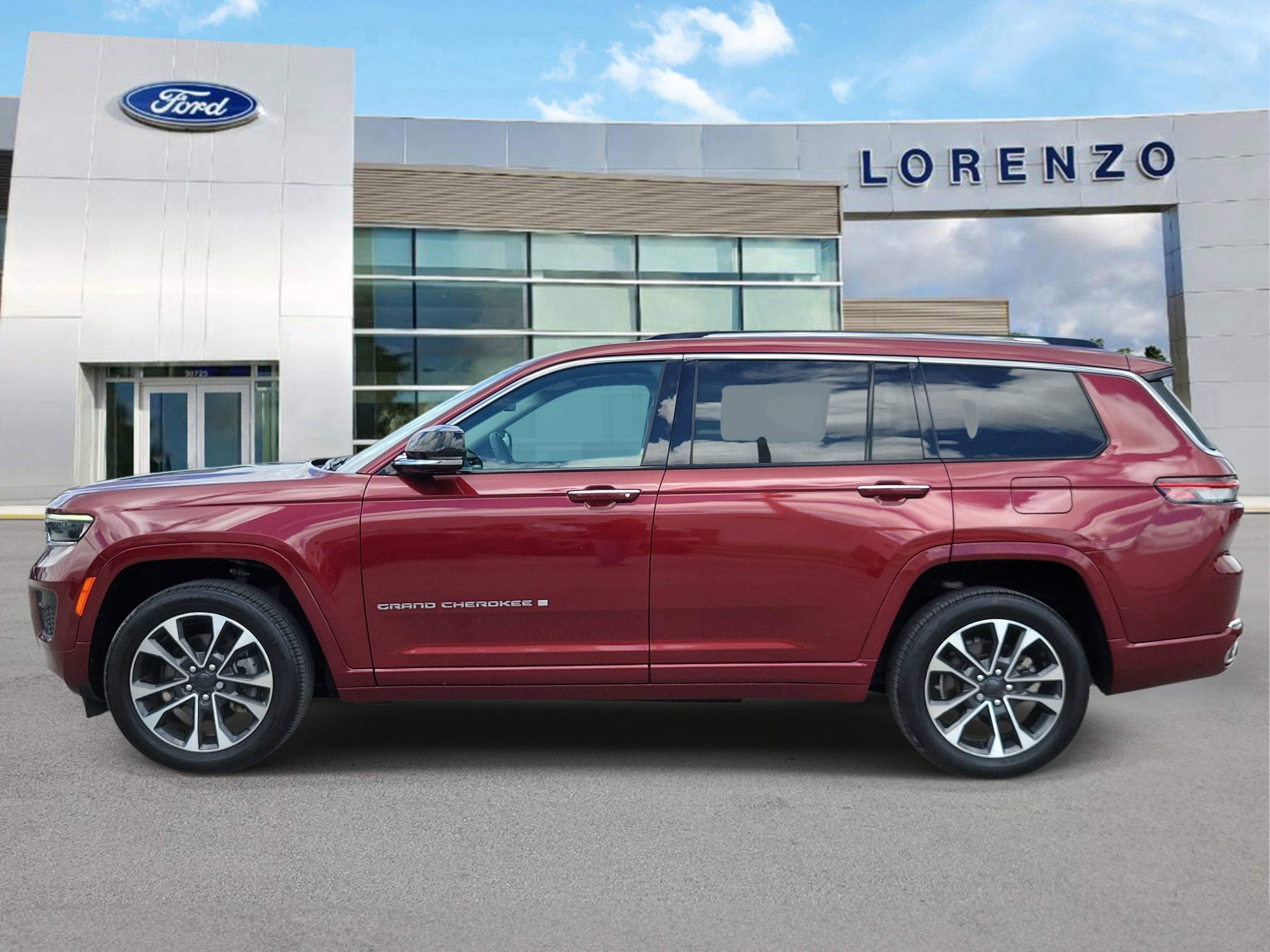 Used 2021 Jeep Grand Cherokee L Overland w/ Luxury Tech Group IV RWD image 8