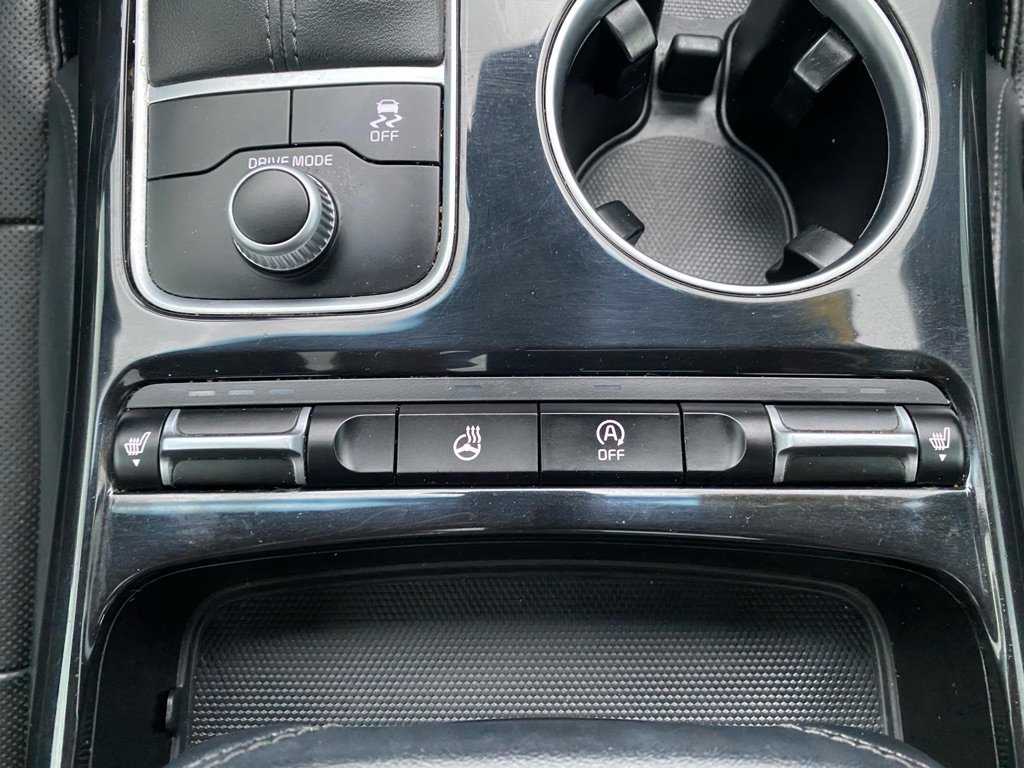 Used 2020 Kia Stinger GT-Line w/ Sun & Sound Package image 24