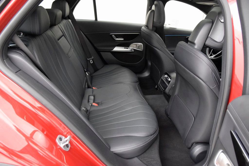 Used 2025 Mercedes-Benz E 450 4MATIC All-Terrain Wagon image 19