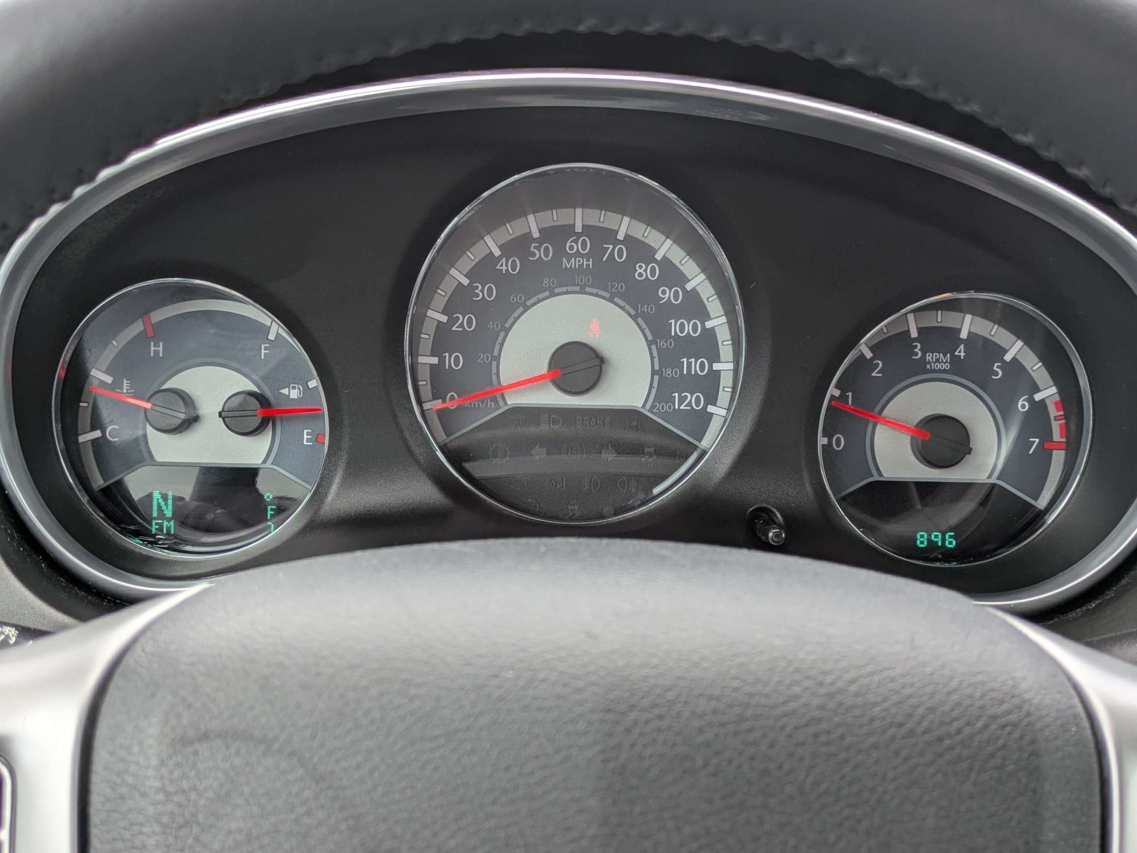 Used 2012 Chrysler 200 Touring FWD image 32
