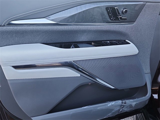 New 2026 Cadillac Escalade IQ Sport 1 w/ LPO, Floor Liner Package image 7