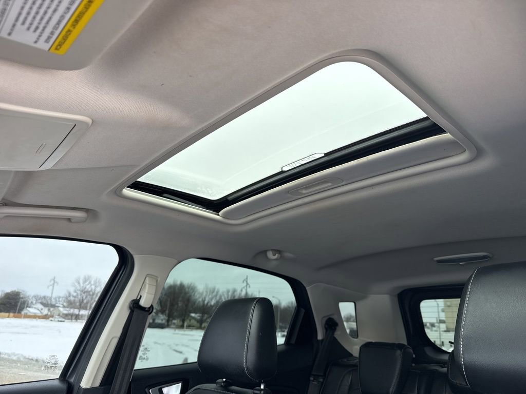 Used 2019 Ford EcoSport Titanium image 21