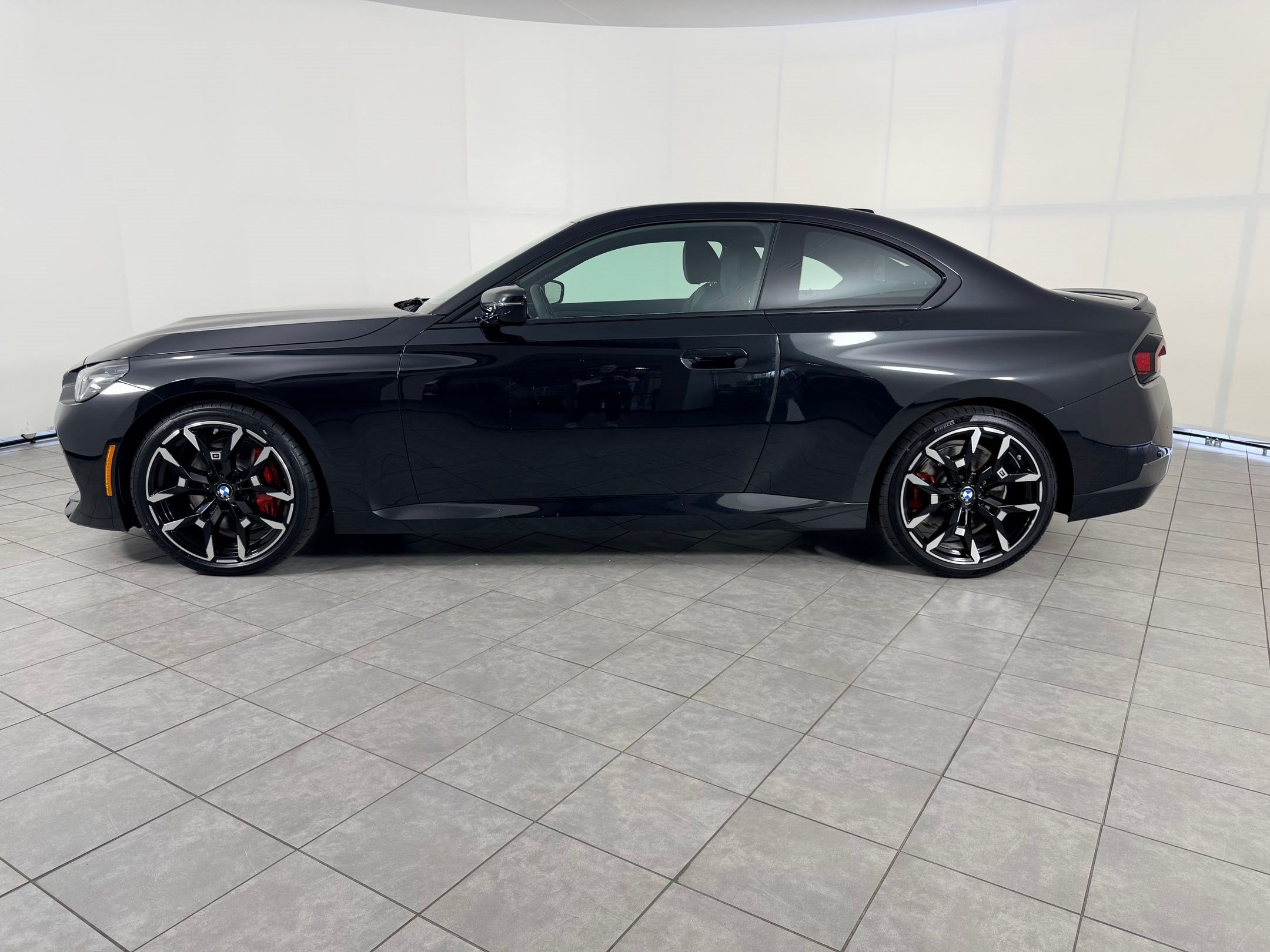 Used 2026 BMW 230i Coupe w/ Premium Package RWD image 2