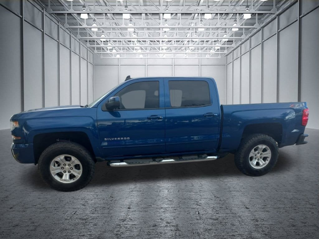 Used 2018 Chevrolet Silverado 1500 LT w/ All Star Edition AWD/4WD image 5