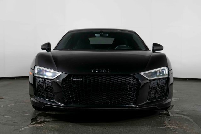 Used 2017 Audi R8 V10 plus image 3