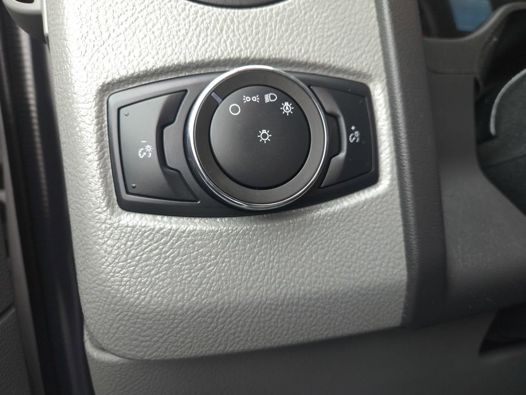 Used 2022 Ford E-350 and Econoline 350 Super Duty w/ Power Windows & Locks Group RWD image 21