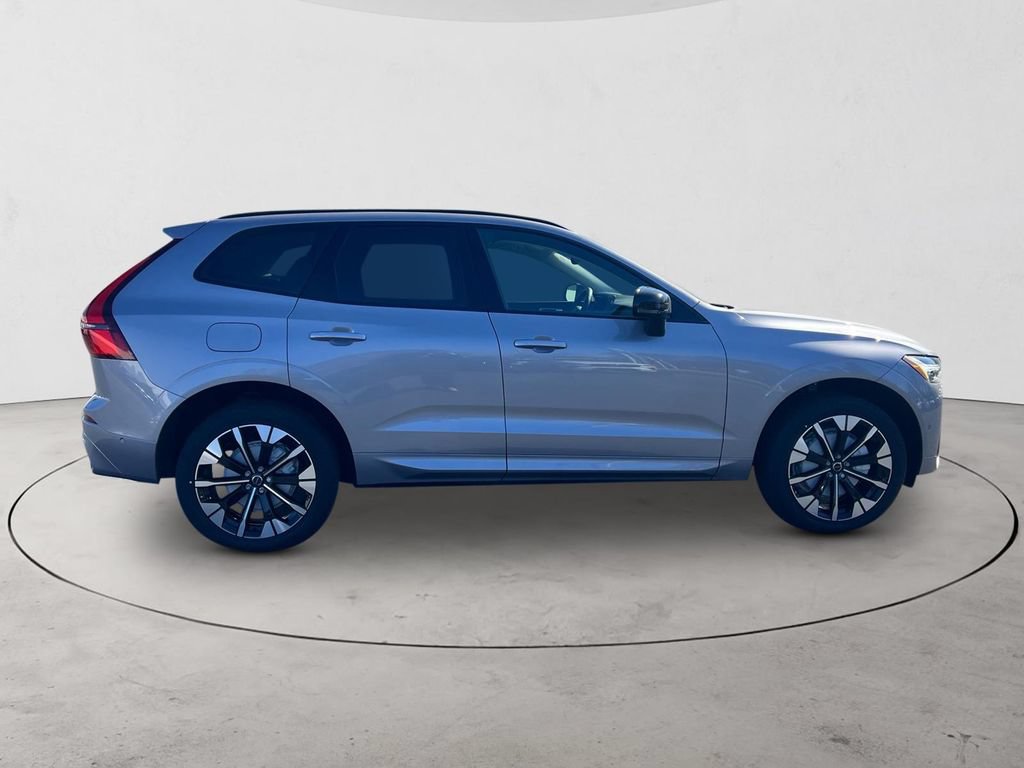New 2026 Volvo XC60 B5 Plus w/ Protection Package Premier AWD/4WD image 6