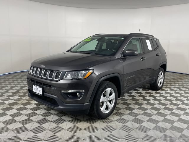 Used 2021 Jeep Compass Latitude w/ Sun and Sound Group AWD/4WD image 1