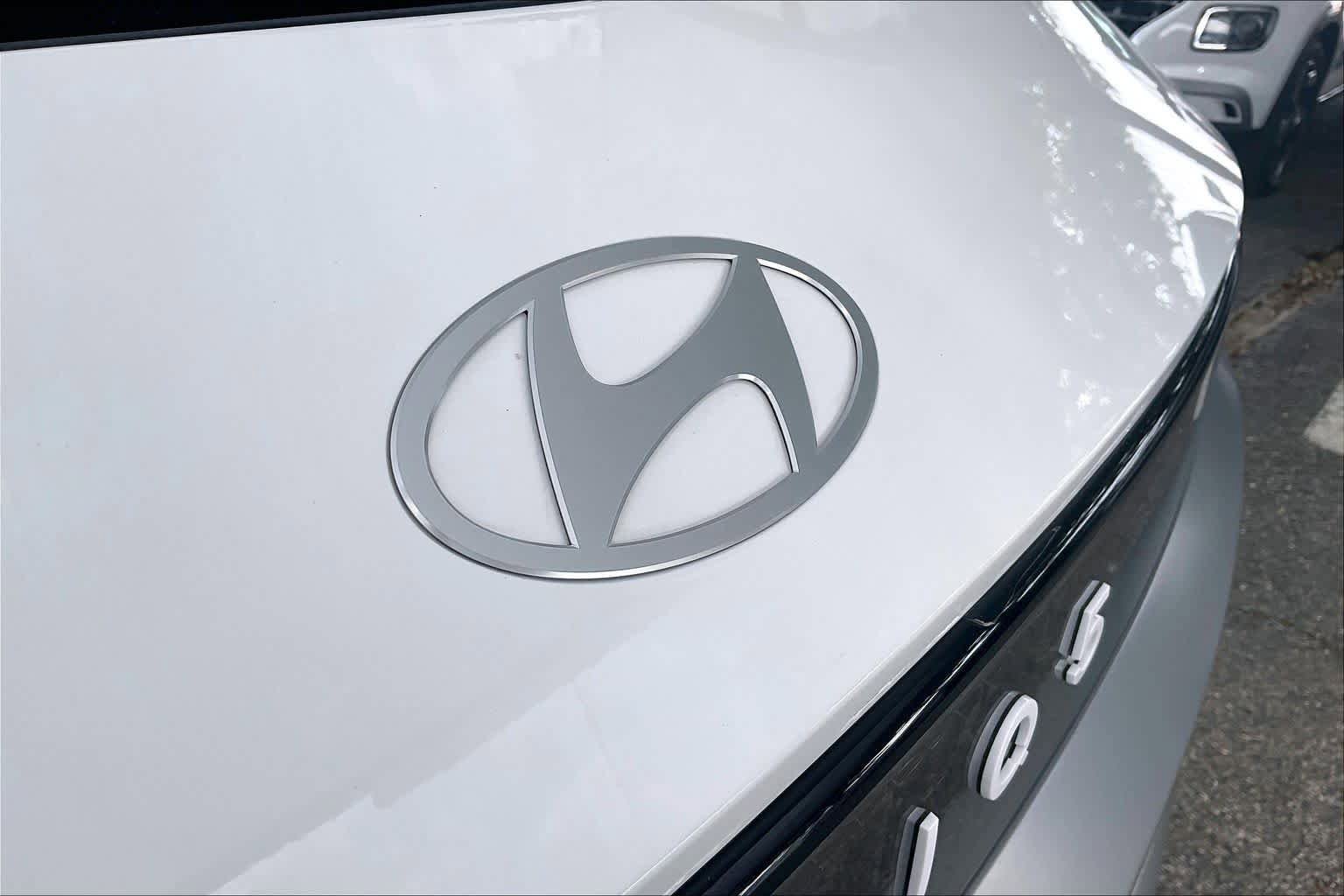 Certified 2026 Hyundai Ioniq 5 SEL RWD image 30