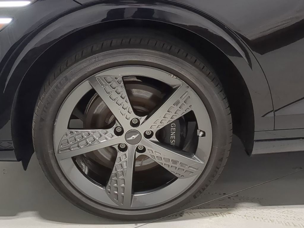 Used 2024 Genesis GV70 3.5T Sport w/ Sport Prestige Package image 14