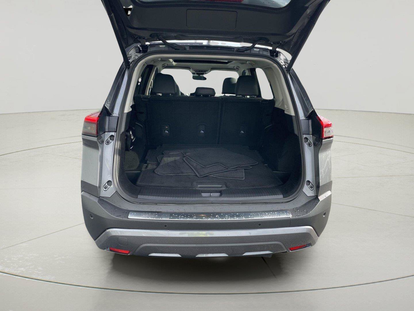 Used 2022 Nissan Rogue SL w/ SL Premium Package AWD/4WD image 9
