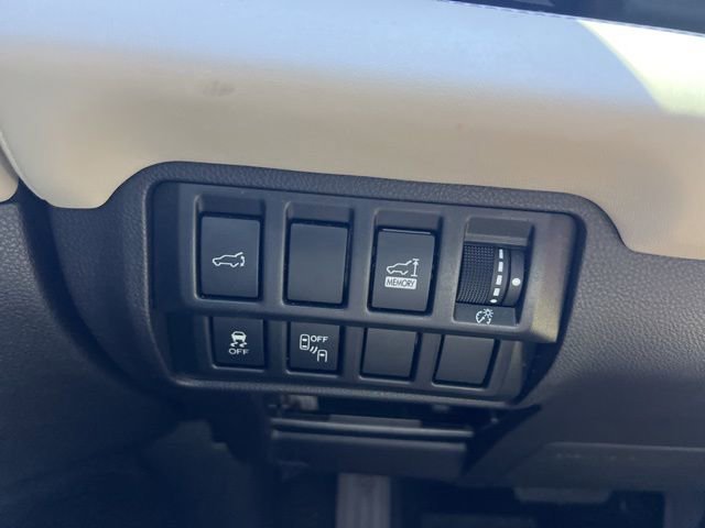 Used 2019 Subaru Ascent Touring image 16