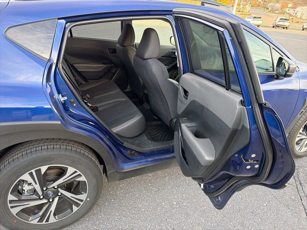 Certified 2025 Subaru Crosstrek 2.0i Premium image 18