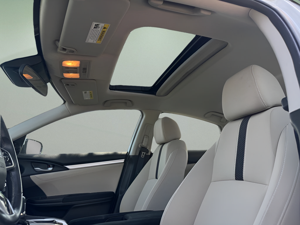Used 2019 Honda Civic EX image 15