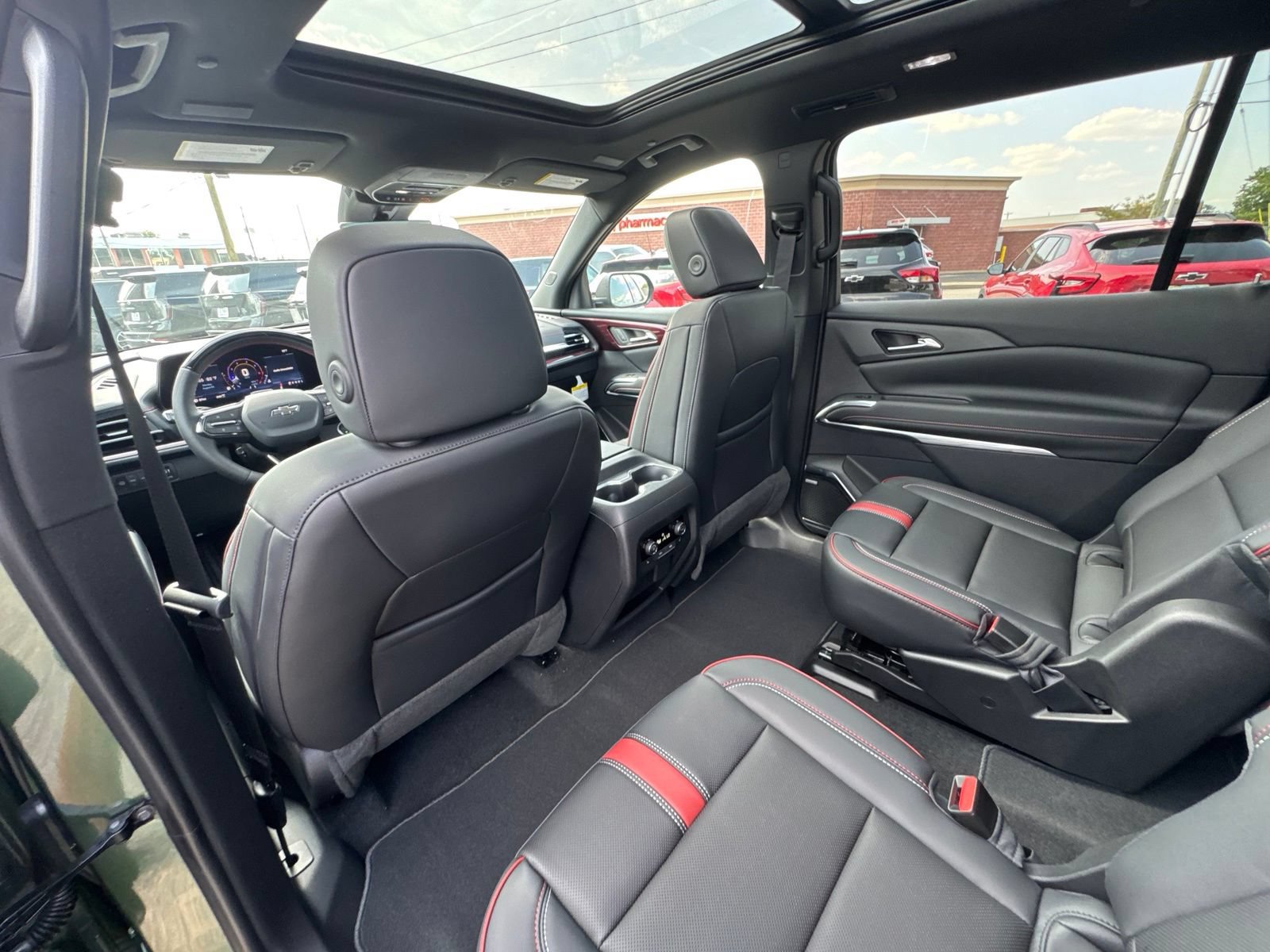 New 2027 Chevrolet Traverse RS AWD/4WD image 26