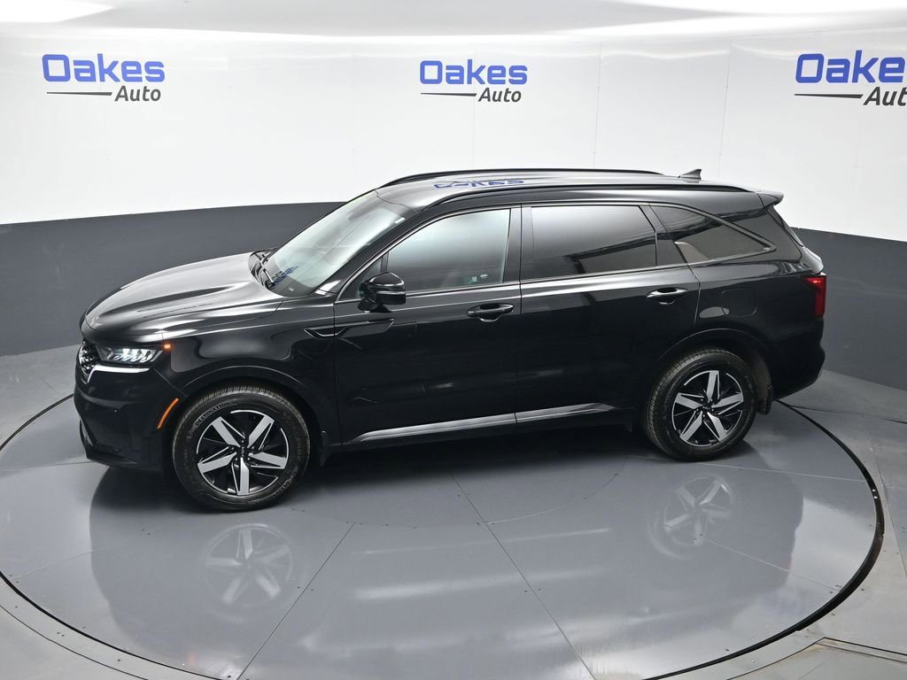 Certified 2023 Kia Sorento S image 50