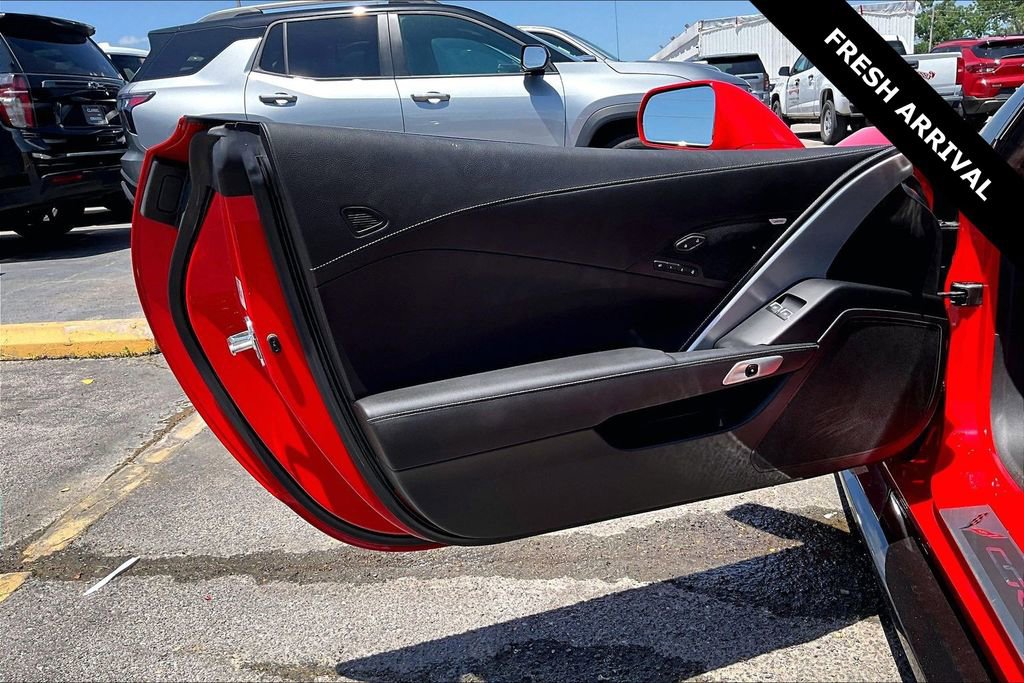 Used 2018 Chevrolet Corvette Grand Sport RWD image 18