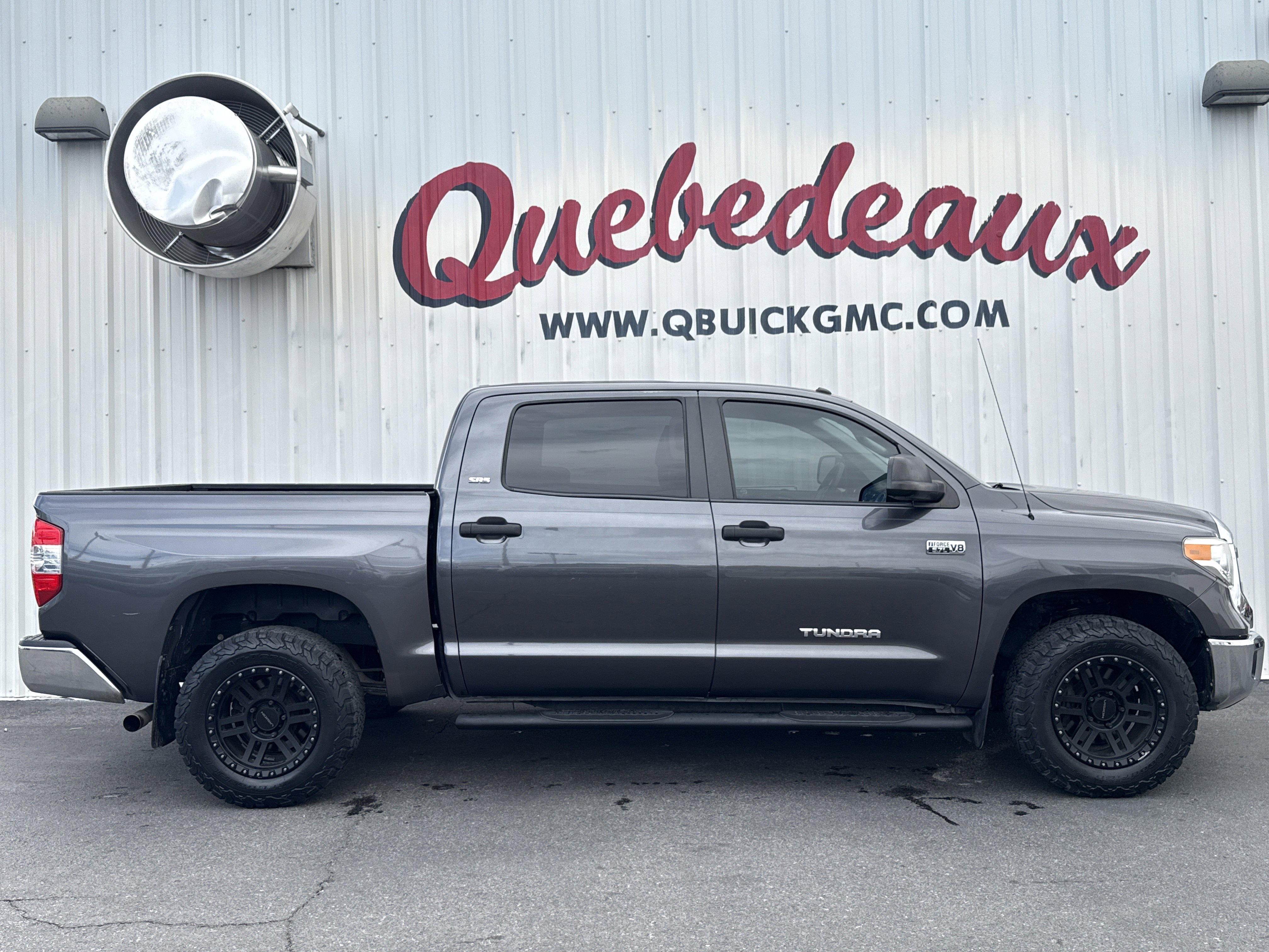 Used 2016 Toyota Tundra SR5 image 25