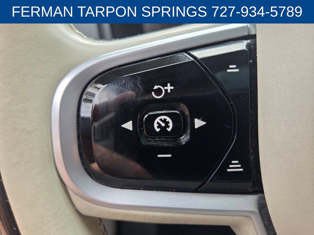 Used 2021 Volvo XC90 T5 Momentum w/ Protection Package Premier FWD image 31