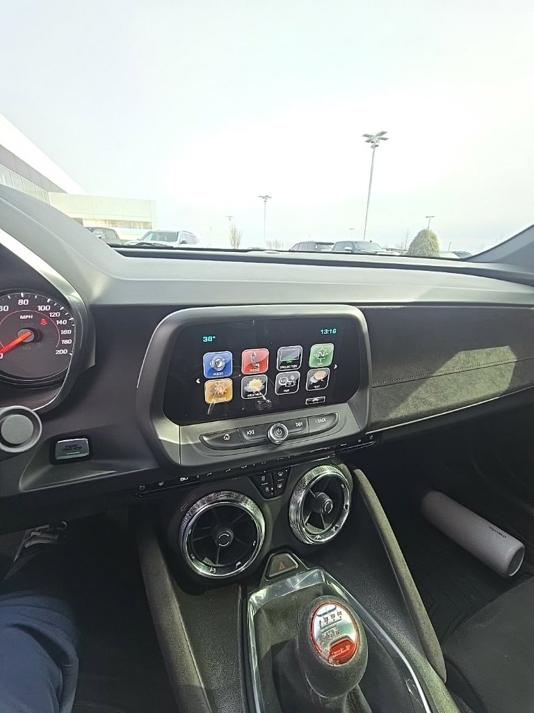 Used 2018 Chevrolet Camaro ZL1 video 2