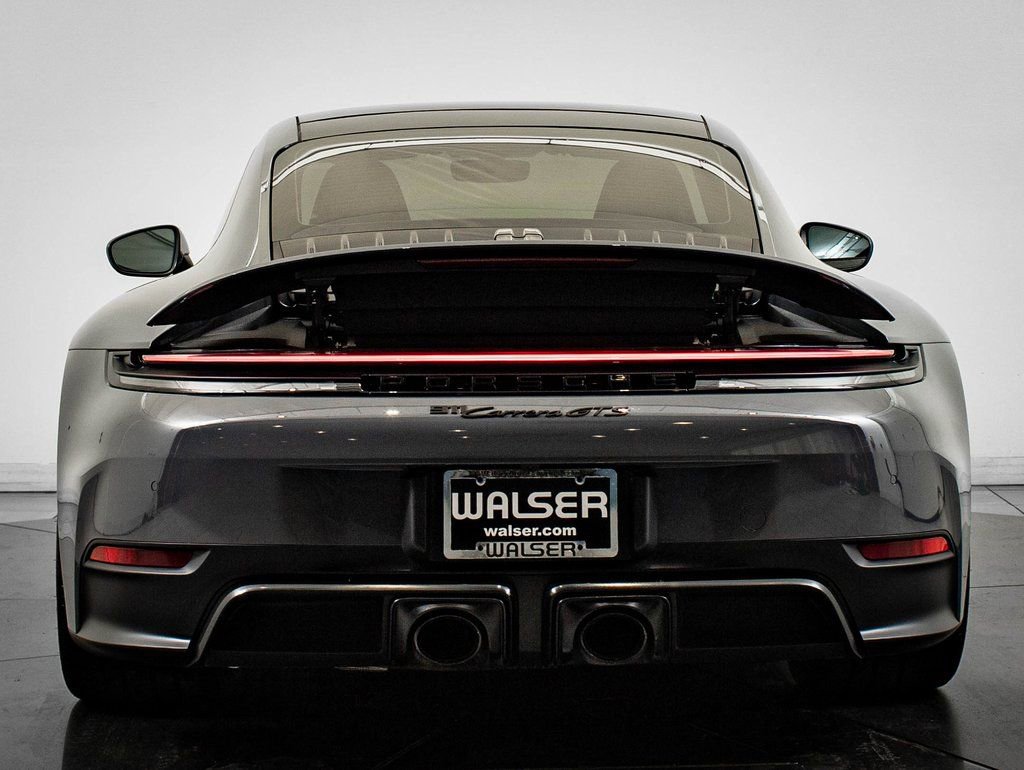 Certified 2025 Porsche 911 Carrera GTS RWD image 7