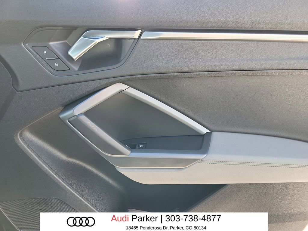 Used 2025 Audi Q3 2.0T Premium w/ Convenience Package image 13