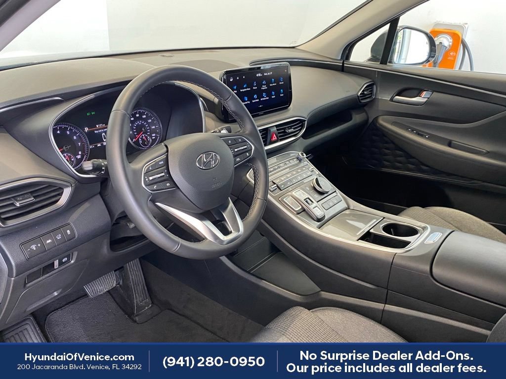 Certified 2023 Hyundai Santa Fe SEL FWD image 2