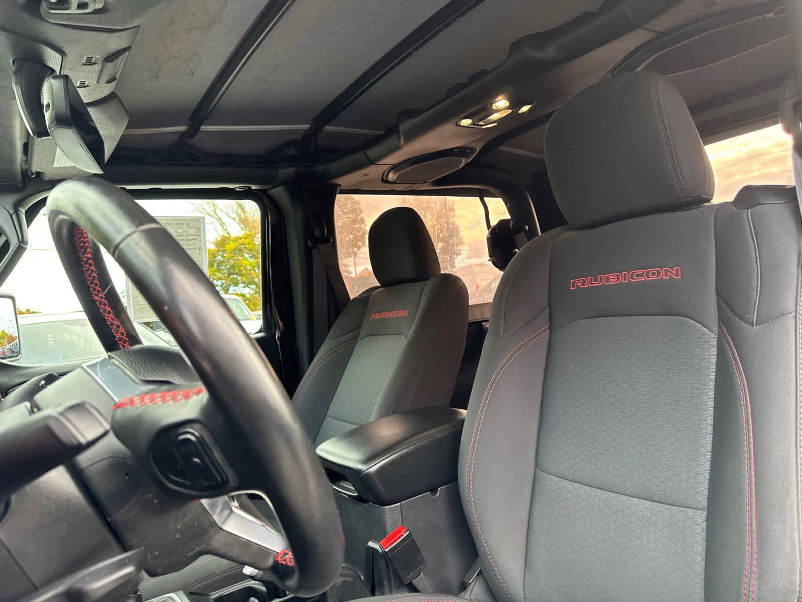 Used 2022 Jeep Wrangler Rubicon w/ LED Lighting Group image 13