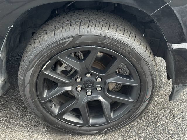 Certified 2023 RAM 1500 Laramie AWD/4WD image 9