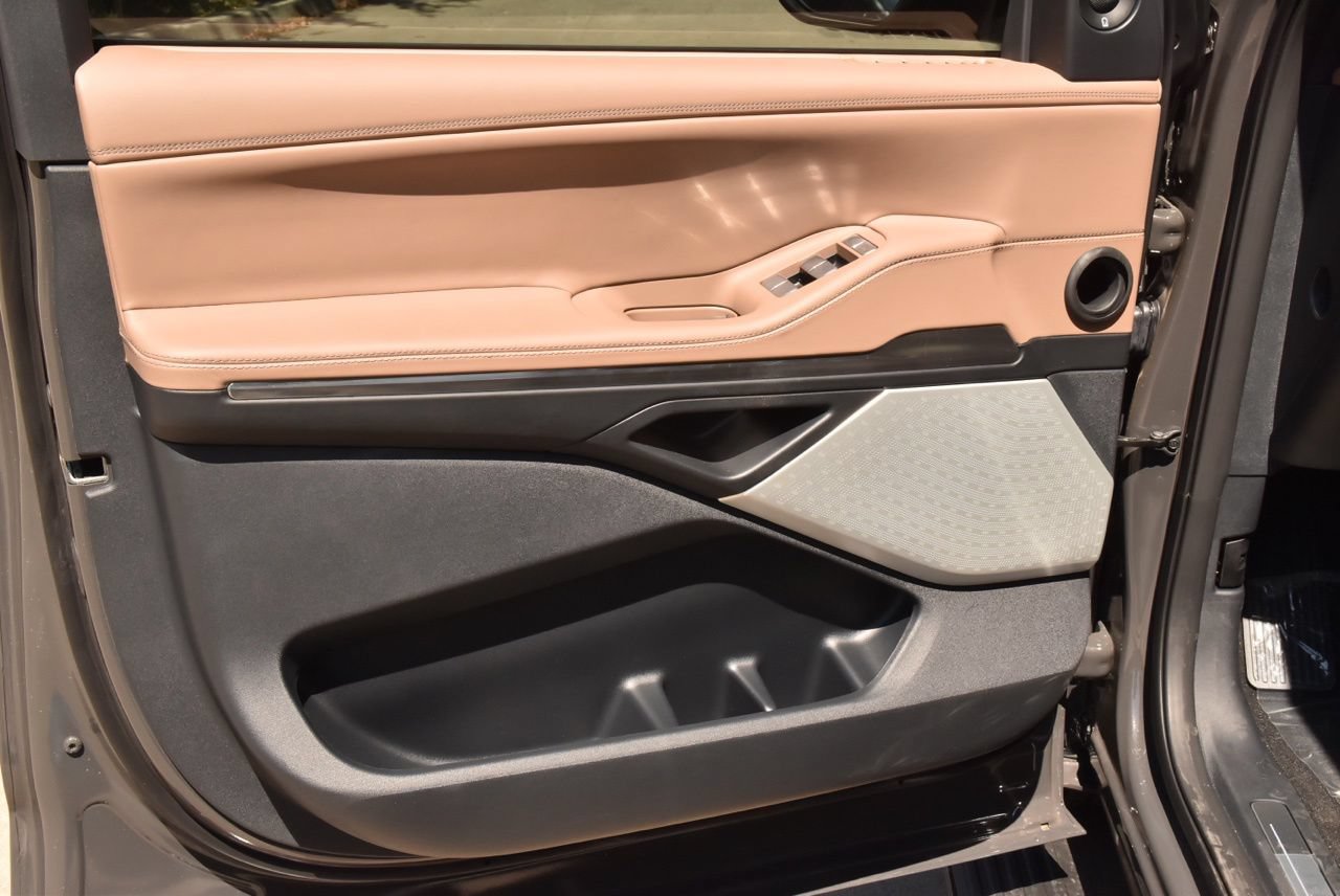 New 2027 Lincoln Navigator Black Label AWD/4WD image 40