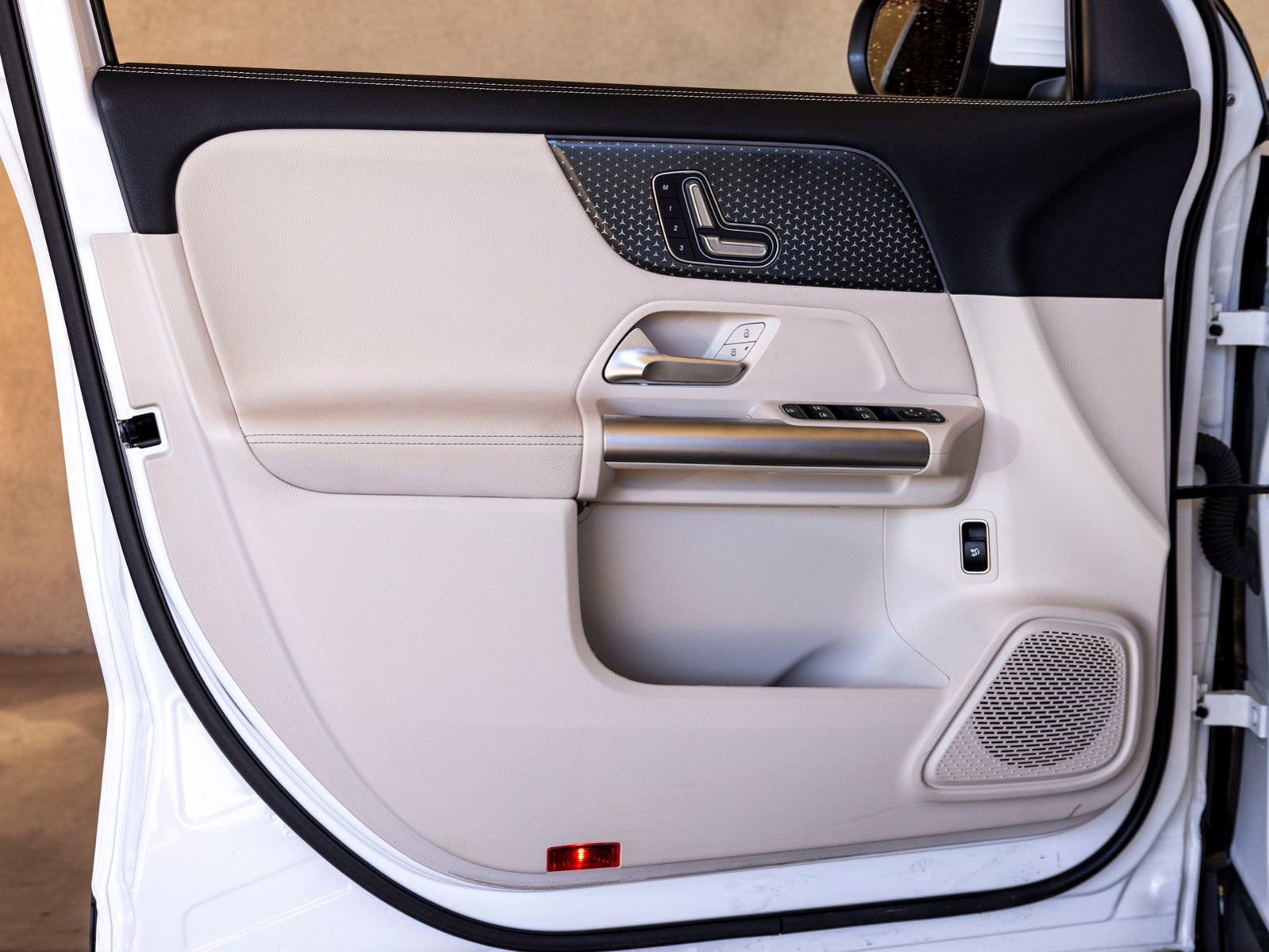 Used 2025 Mercedes-Benz GLA 250 image 12