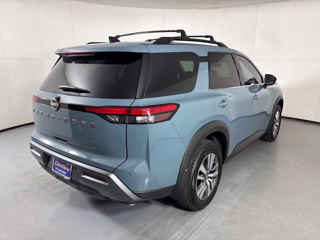 New 2026 Nissan Pathfinder SL FWD image 8