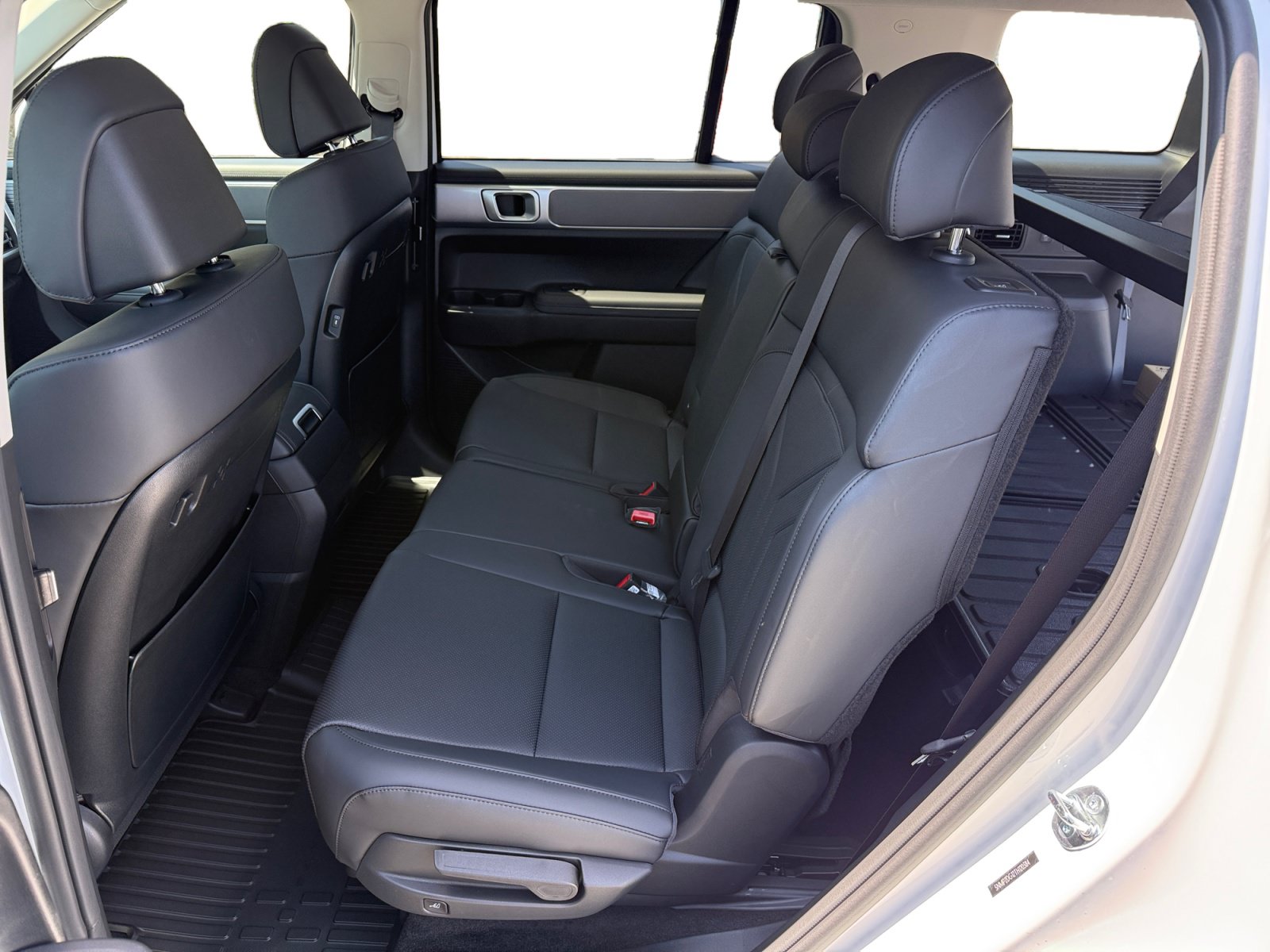 New 2026 Hyundai Santa Fe SEL AWD/4WD image 16