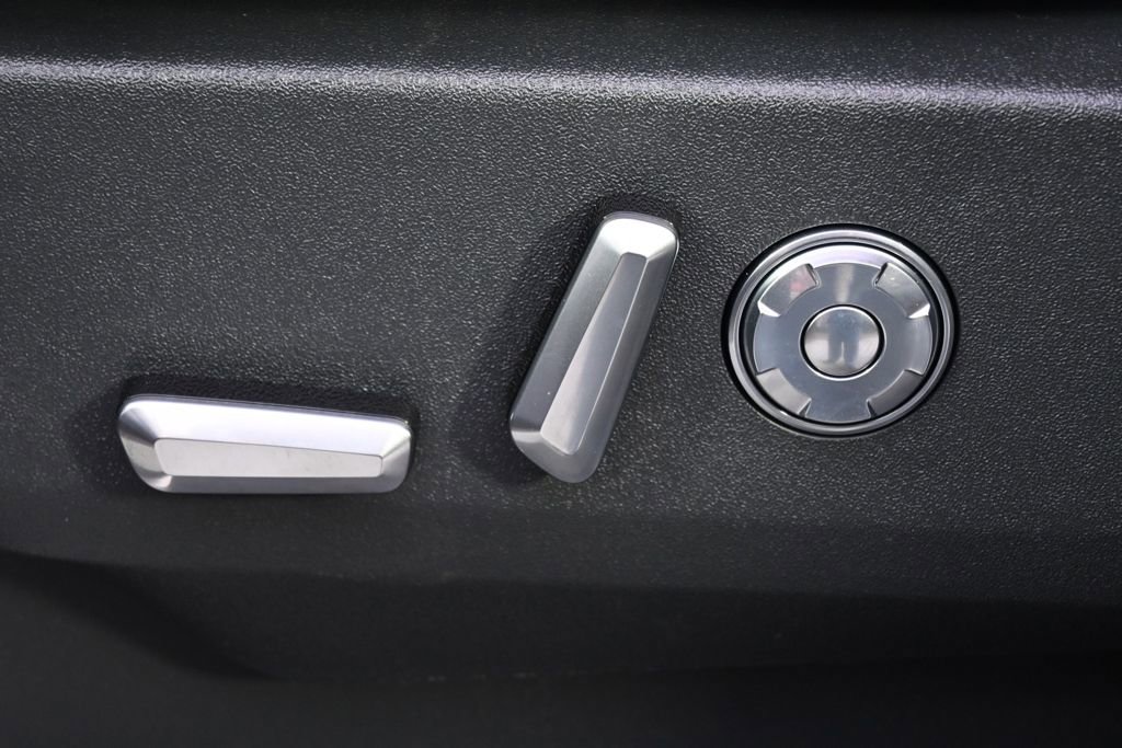 New 2026 Lincoln Navigator Black Label image 14