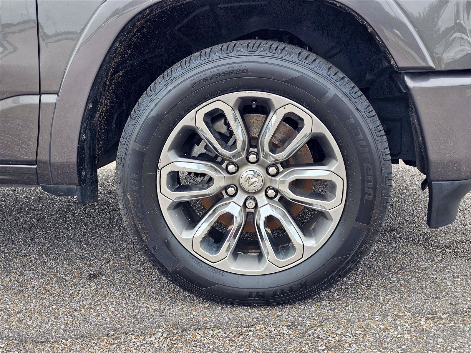 Used 2022 RAM 1500 Laramie w/ Sport Appearance Package AWD/4WD image 6