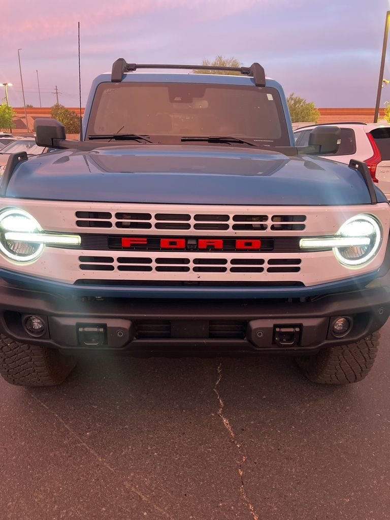 Used 2024 Ford Bronco Heritage Edition AWD/4WD image 2
