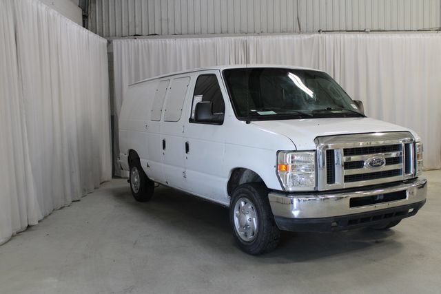 Used 2012 Ford E-150 and Econoline 150 w/ Commercial Cargo Van Pkg RWD image 29