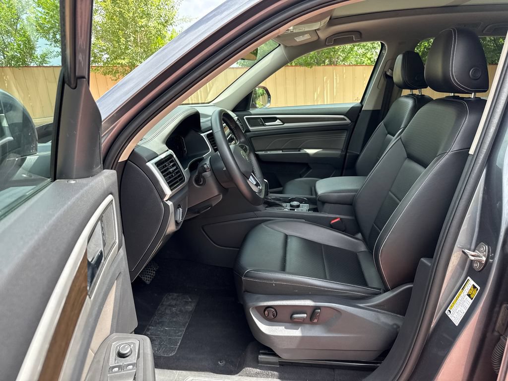 Used 2022 Volkswagen Atlas SE AWD/4WD image 11