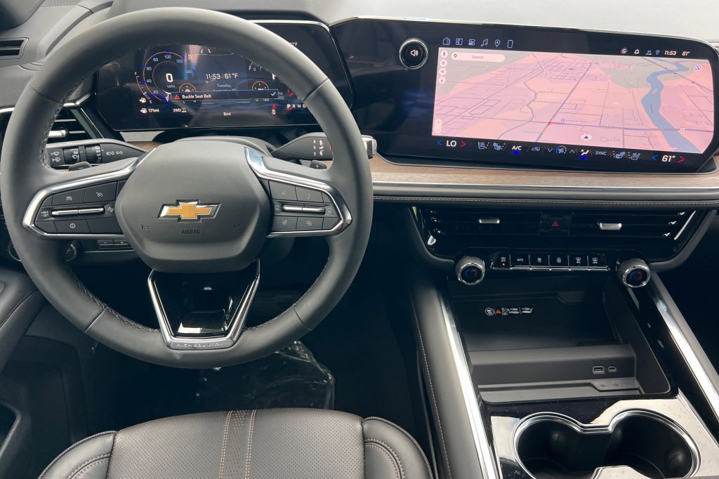 New 2026 Chevrolet Suburban High Country image 11