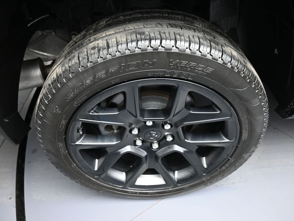 Used 2023 RAM 1500 Laramie image 12