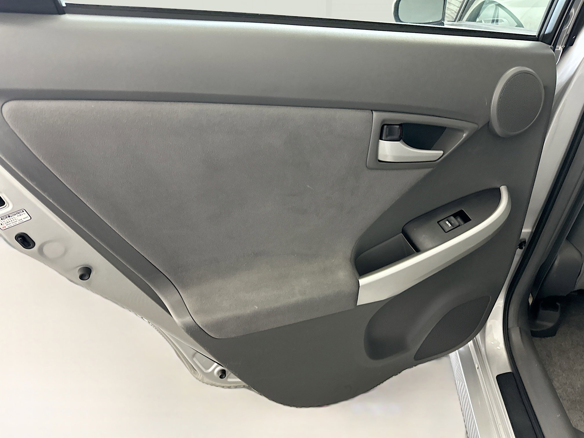 Used 2010 Toyota Prius Three image 25