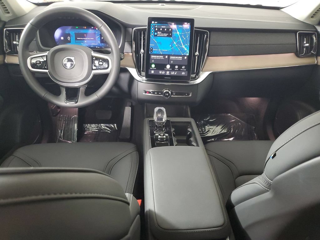Used 2025 Volvo XC90 B6 Plus w/ Protection Package Premier AWD/4WD image 15