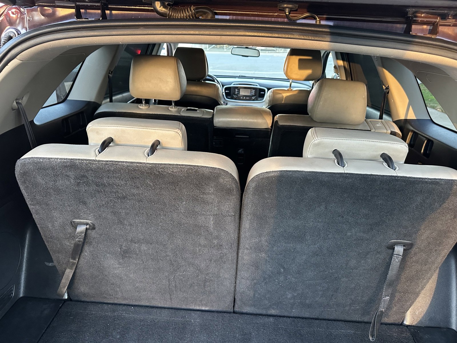 Used 2016 Kia Sorento EX w/ EX Premium Package image 16