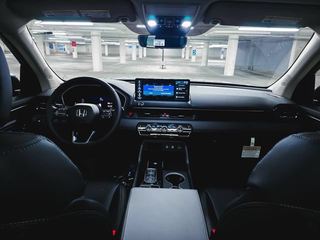Used 2026 Honda Pilot Touring image 23