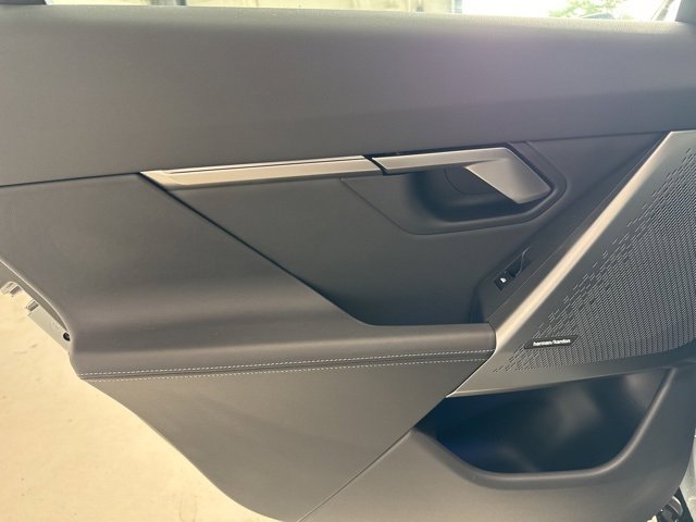 Used 2024 BMW 540i xDrive w/ M Sport Package image 42