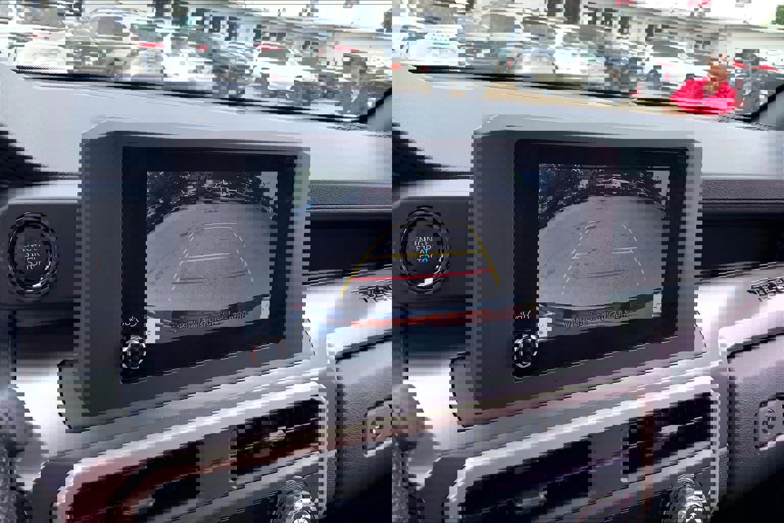 Used 2025 Toyota Tacoma SR5 image 26