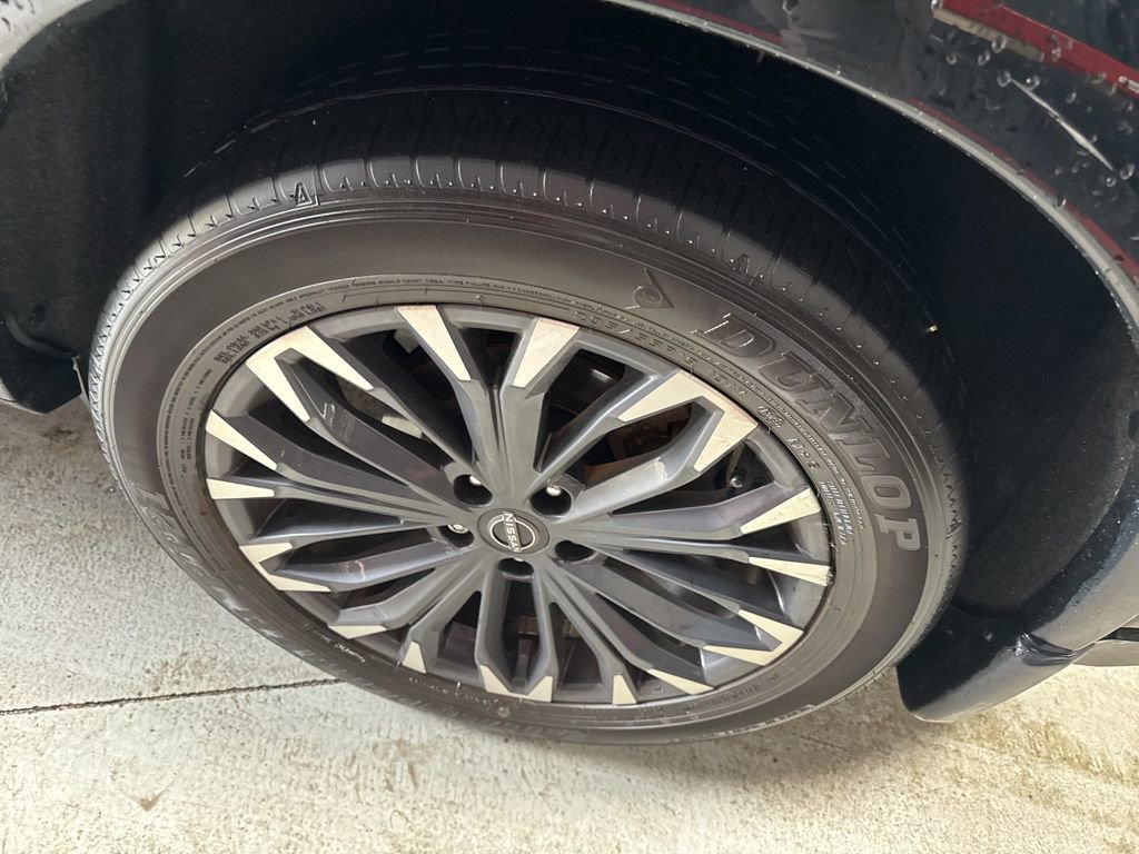 Certified 2024 Nissan Rogue Platinum w/ Platinum Premium Package image 7